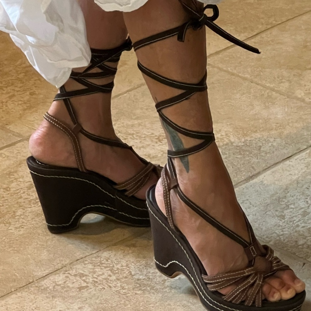 Vintage Geox ankle wrap platform sandals